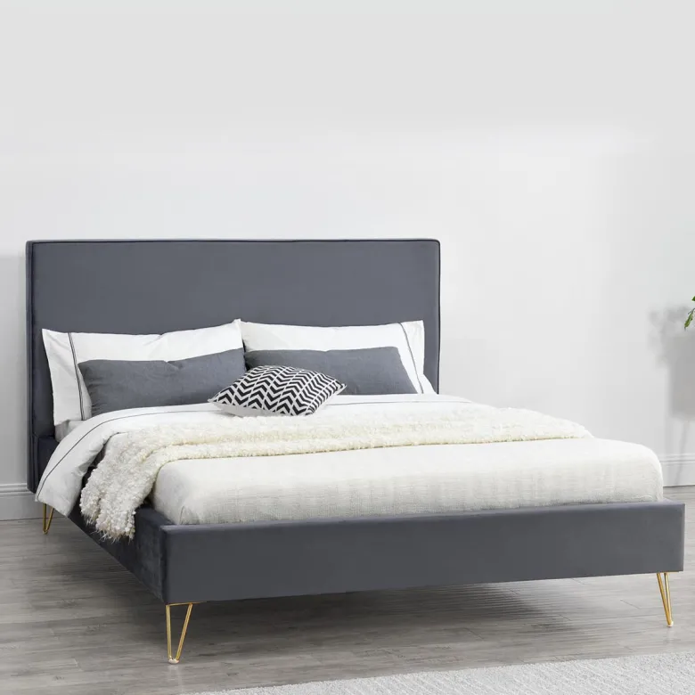 Riverside lit 140 x 190 cm en velours et laiton gris