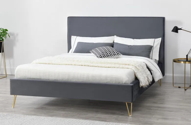 Riverside lit 140 x 190 cm en velours et laiton gris