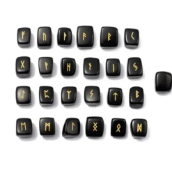 Runes en obsidienne noire