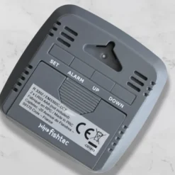Réveil digital radio-piloté avec température, humidité et double alarme
