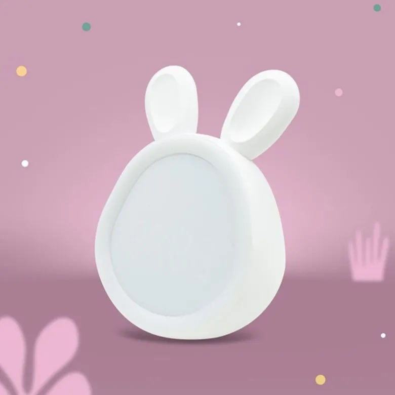 Réveil lapin blanc