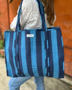 Sac cabas réversible deepa rayures ultra bleu