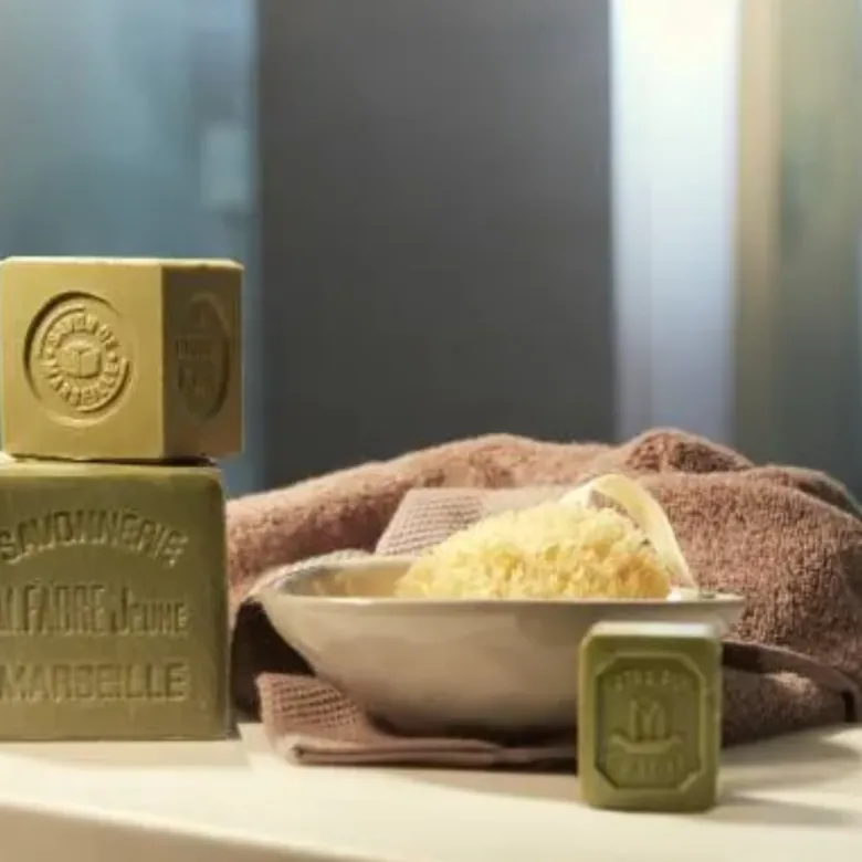 Savon de marseille à l'huile d'olive 200 g