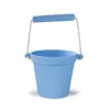 Seau de plage en silicone bleu clair