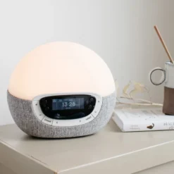 Simulateur d'aube Lumie Shine 300