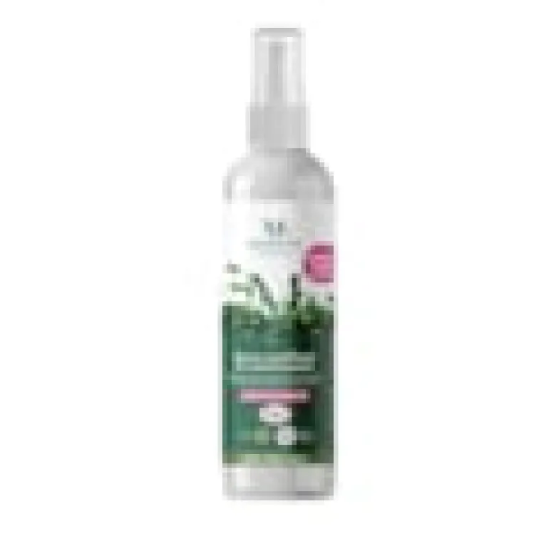 Spray purifiant et assainissant aux huiles essentielles bio 200ml