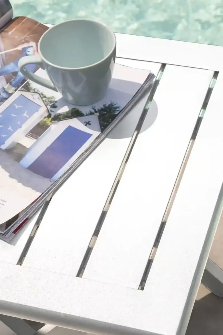 Table basse de jardin pliante en aluminium - blanc