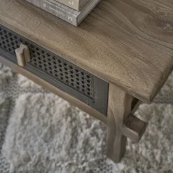 Table basse en pin massif recyclé