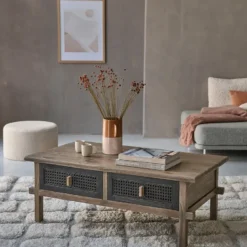 Table basse en pin massif recyclé
