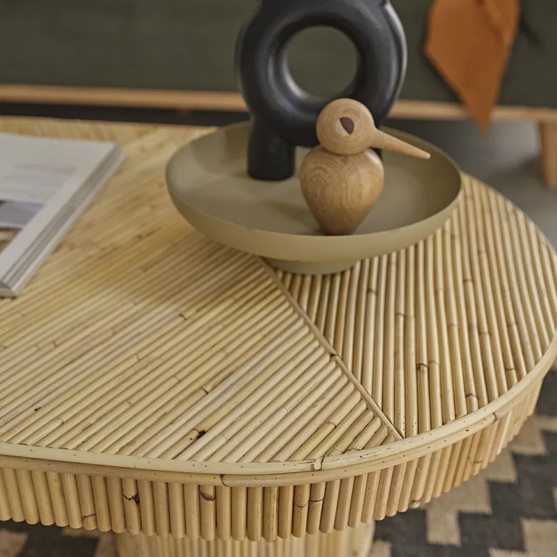 Table basse en rotin