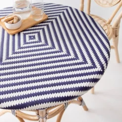 Table de bistrot en rotin elynne