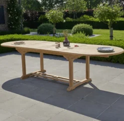 Table de jardin en teck brut qualite gra