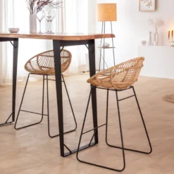 Tabouret de bar rond en rotin et métal