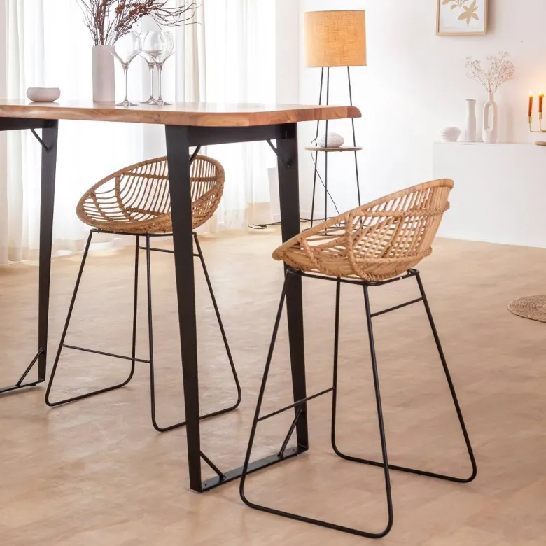 Tabouret de bar rond en rotin et métal