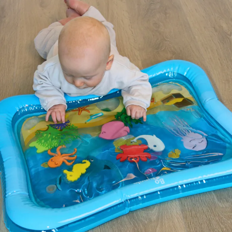 Tapis de jeu et d'eau amis de la mer