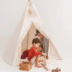 Tente tipi extra-large pour enfants avec décoration pompons sans tapis beige