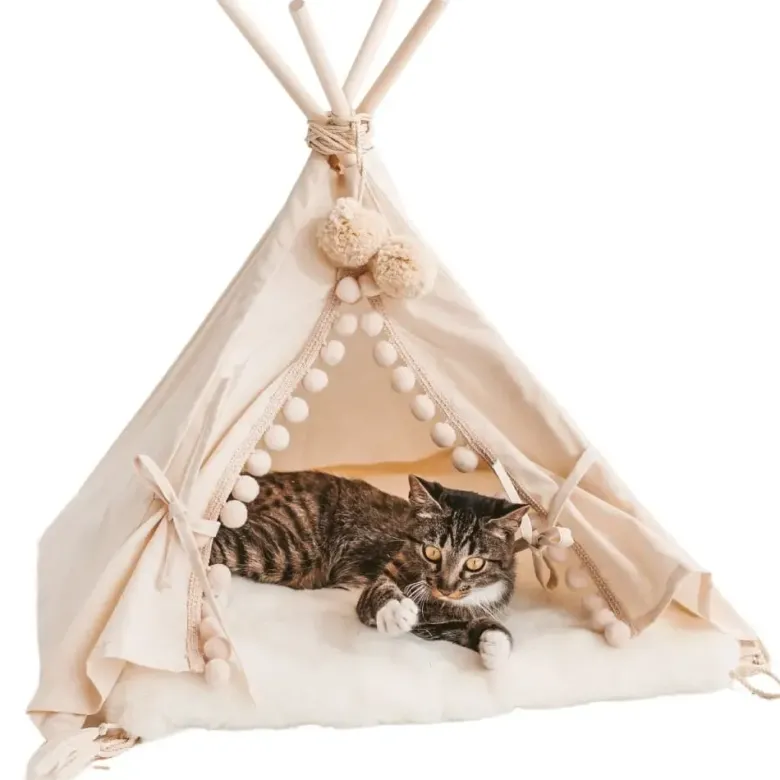 Tente tipi pour chats chiens et lapins avec tapis en fausse fourrure medium ecru