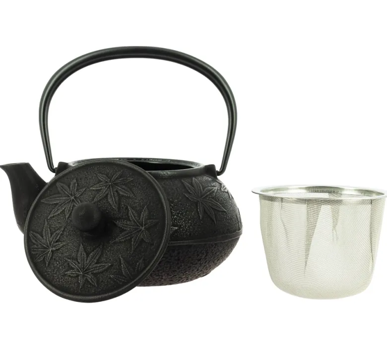 Théière fonte iwachu kaede noire 650 ml