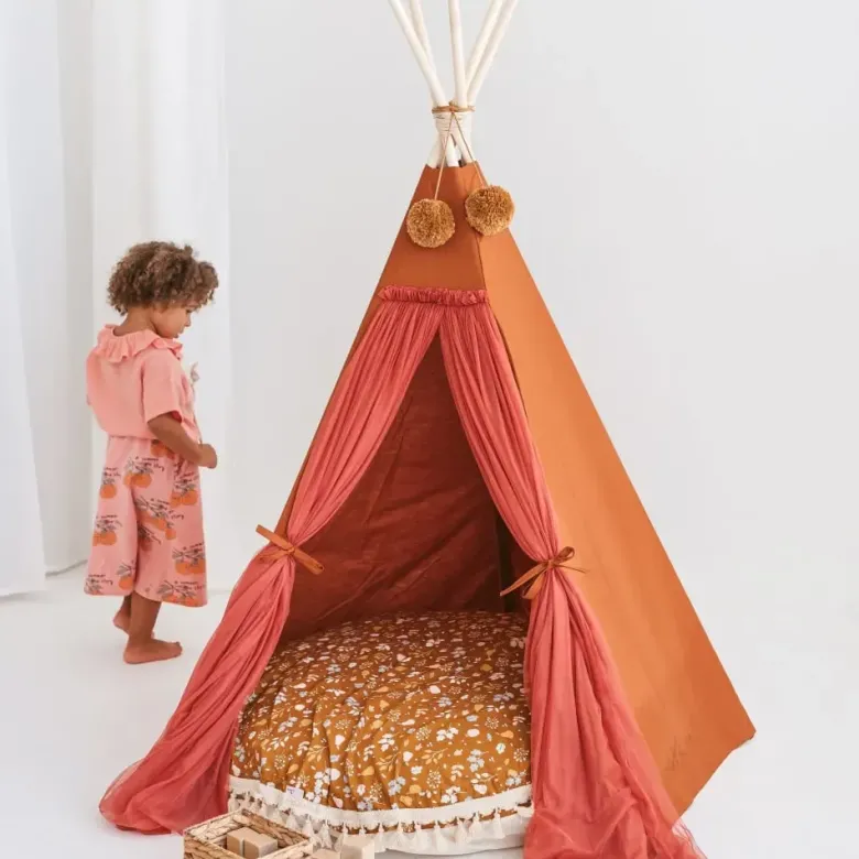 Tipi d'intérieur pour enfant en tissu rouge