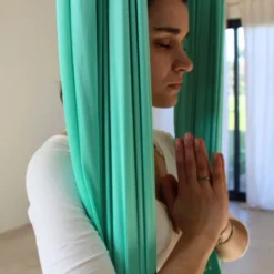 Tissu vert calanque yoga aérien 4,5m
