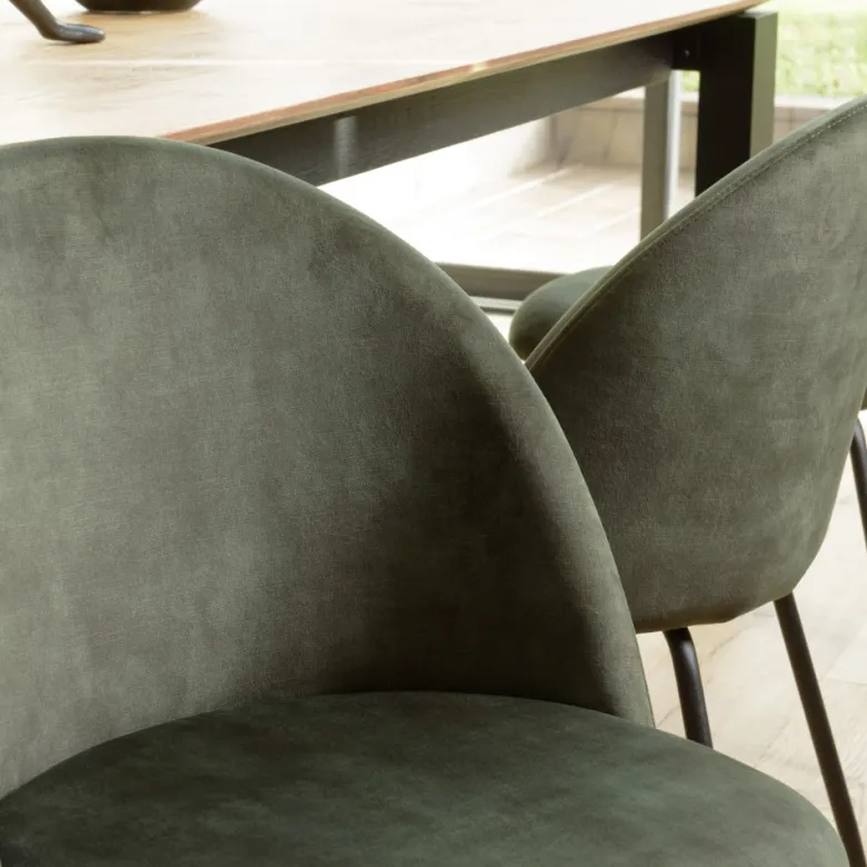Tom - lot de 2 chaises dossier arrondi tissu velours vert pieds noir