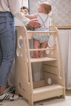 Tour montessori mila bois naturel