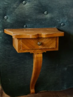 Tête de lit en bois et velours vert sapin n°30